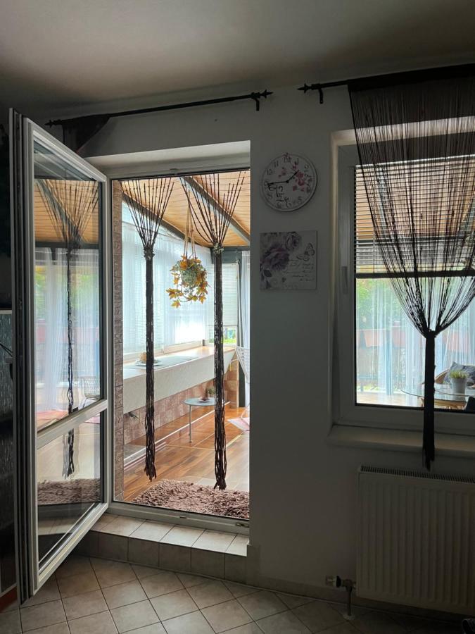 Terrace Apartment S 1 Spalnou Sofia-Parking & Wifi Bratislava Exterior foto